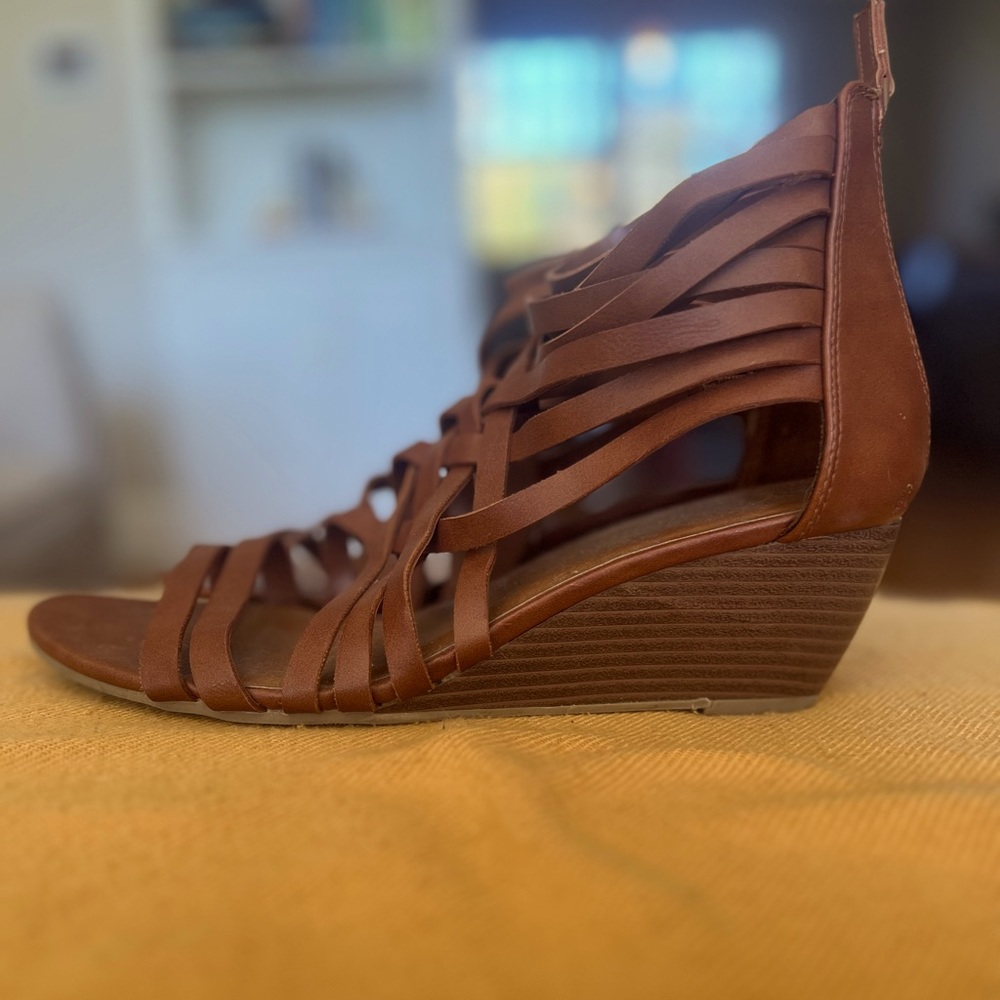 Brown strappy wedges with zipper in the back